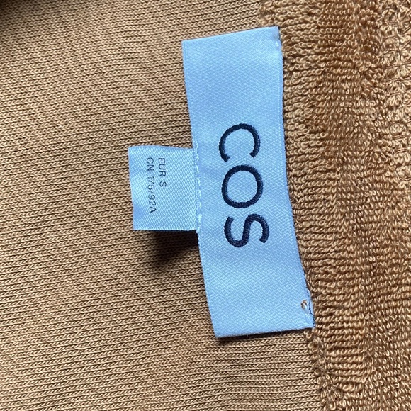 [COS] Relaxed-Fit Towelling Polo Shirt Small - Picture 6 of 7